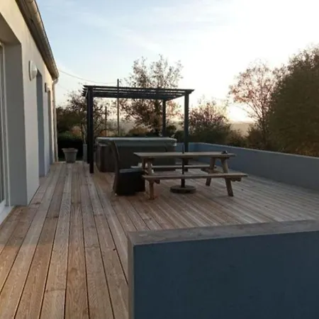 Avec Terrasse Privative Et Vue