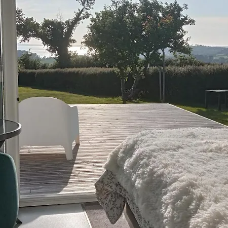 Avec Terrasse Privative Et Vue Guest house Hanvec